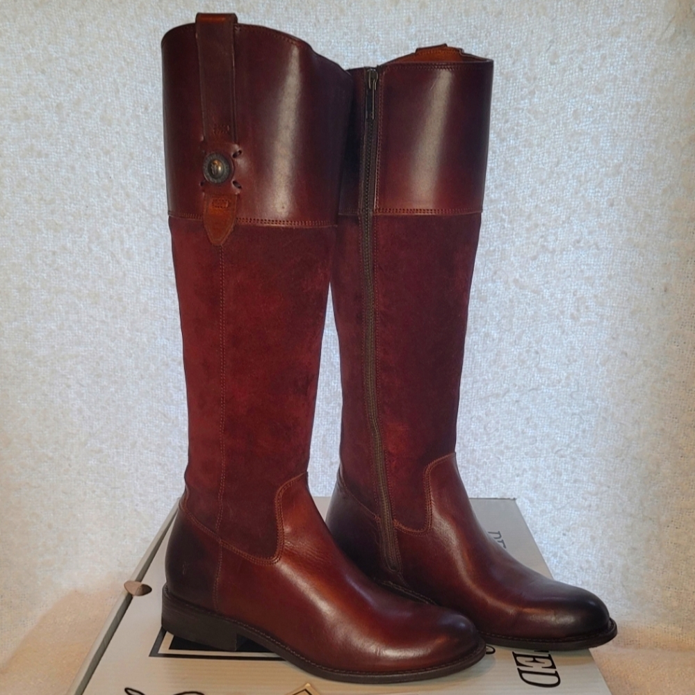 BNIB Frye Jayden Button Tall Riding Boots 7.5M in REDWOOD